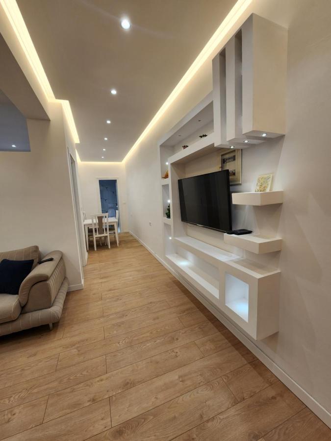 Dian'S Apartments Ксамил Экстерьер фото