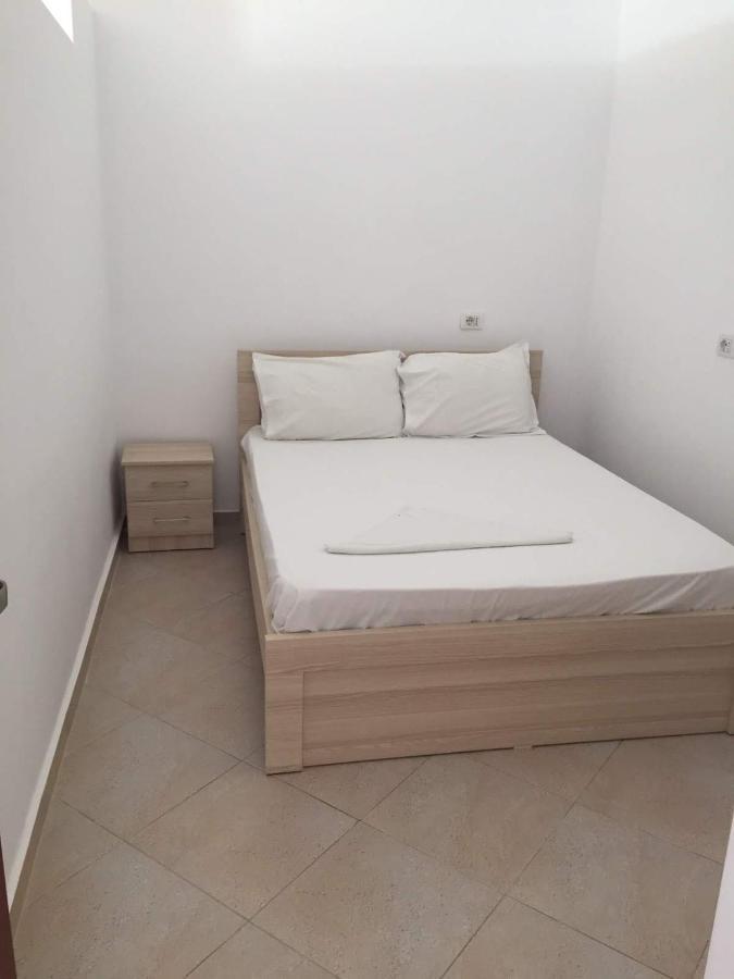 Dian'S Apartments Ксамил Экстерьер фото
